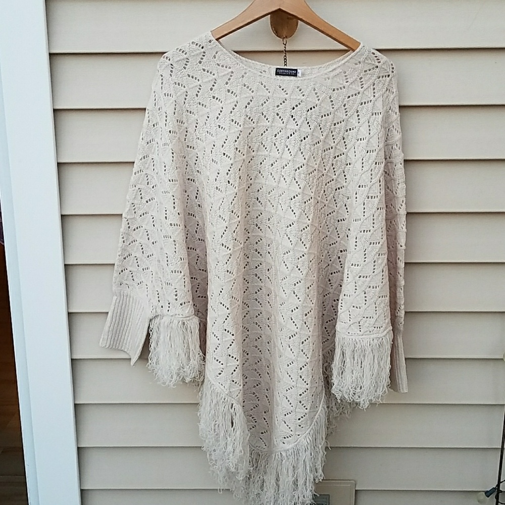 Dreamy Creamy Knit Poncho NWT